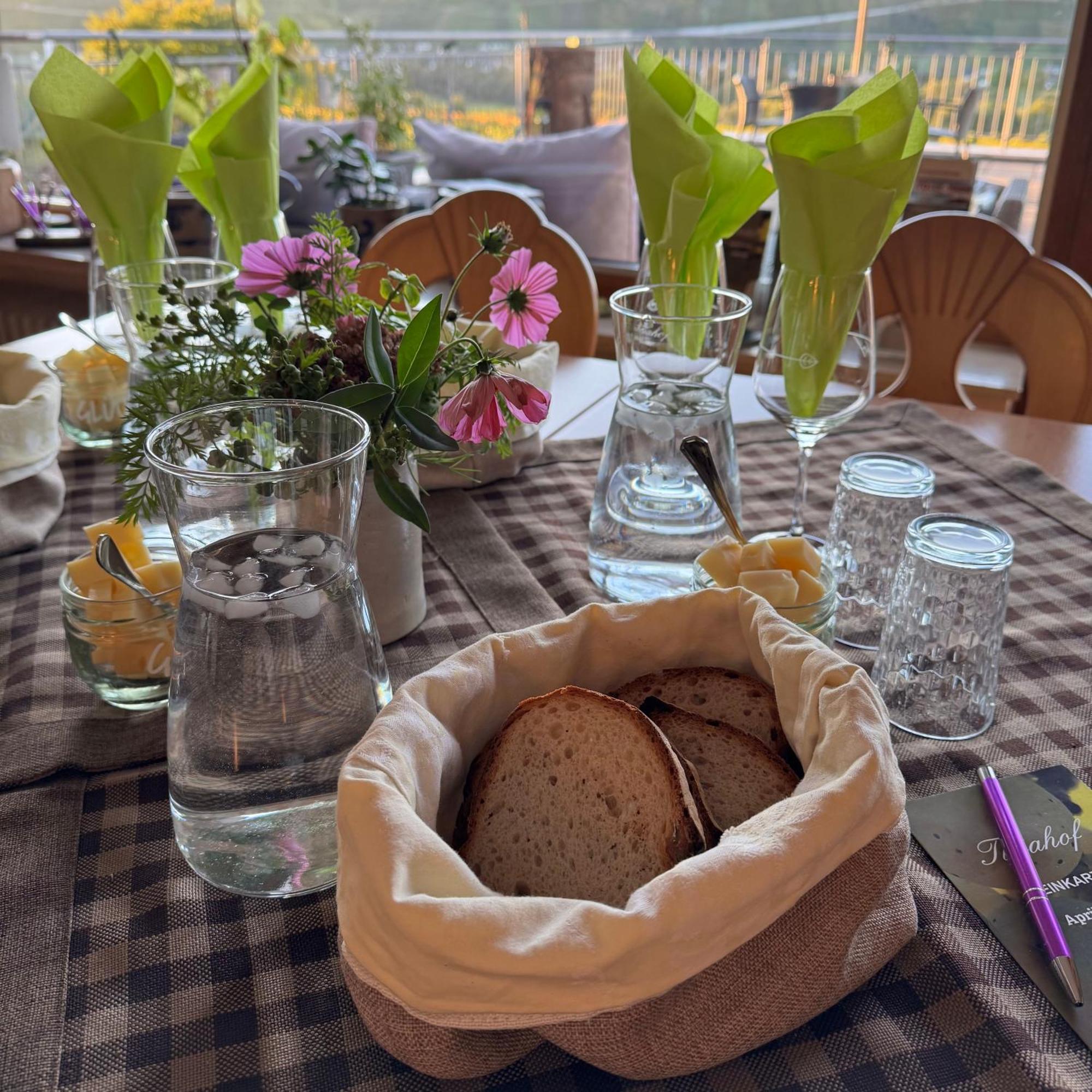 Weingut Tiliahof Bed & Breakfast Brauneberg Dış mekan fotoğraf