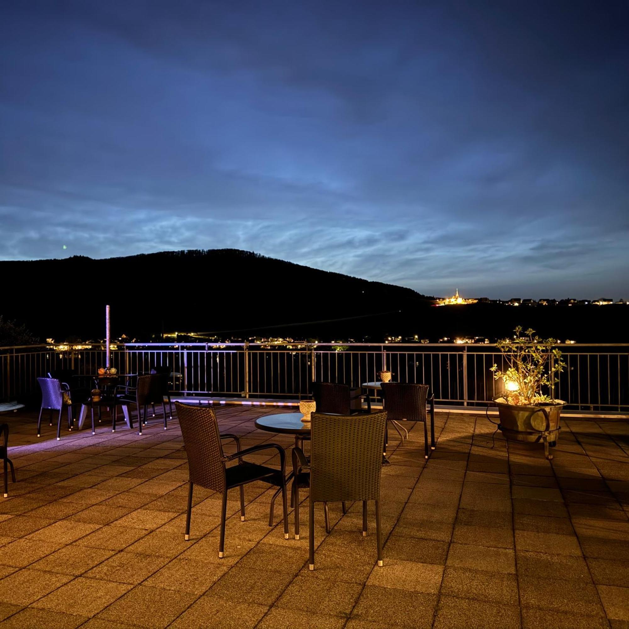 Weingut Tiliahof Bed & Breakfast Brauneberg Dış mekan fotoğraf